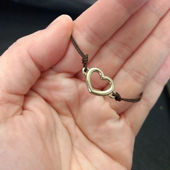 Dainty sterling silver heart bracelet